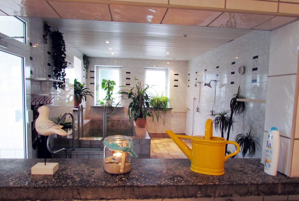Pension & Sauna Am Lorenz Calbe Kültér fotó